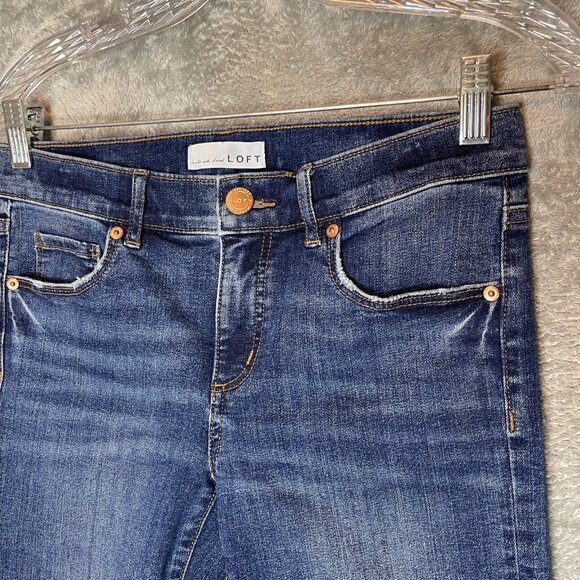 LOFT Women Classic Preppy Embroidered Slim Skinny Ankle Crop Dark Wash Jean 2 - Picture 3 of 11